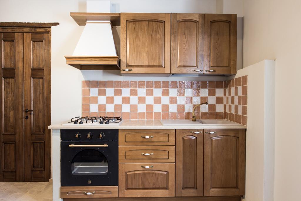 Domus In Castro Bed and Breakfast Montecchio  Δωμάτιο φωτογραφία